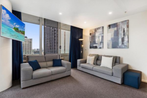 Central Melbourne CBD Apartment with Gym and Pool